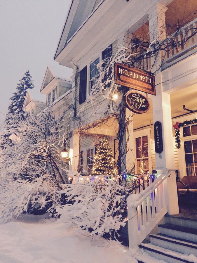 Mccloud Hotel Luaran gambar